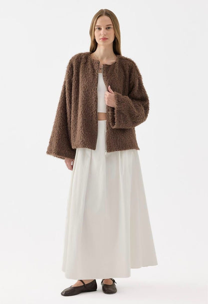 Dua Pluche Vest koffiebruin one-size zijaanzicht comfortabele losvallende pasvorm