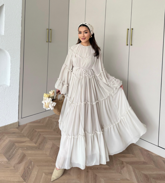 NISA chiffon jurk in beige met ruches – elegante luchtige maxi-jurk